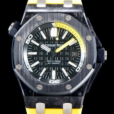 SA급 오데마피게 남성용 신형 다이버 모델!! 로얄오크 오프쇼어15706AU.OO.A002CA.01 포지드카본 블랙 와플 다이얼 오토매틱 무브먼트 AUD0234 xx