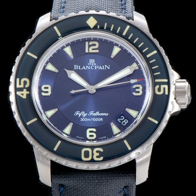 SA급 블랑팡 남성용 피프티 패덤스 5015-12B40-O52A 아이코닉 다이버 워치 블루 다이얼 스위스 ETA 2836-2오토매틱 무브먼트 BLA4211 xx