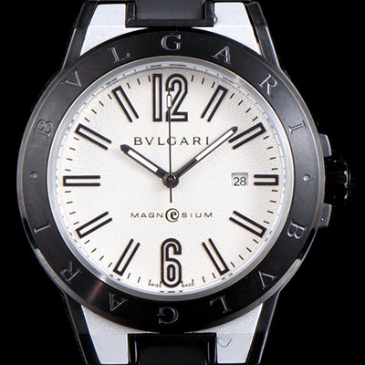 SA급 불가리 남성용 신상품 업데이트!! 디아고노 102427 DG41C6SMCVD 마그네슘 PVD 화이트 다이얼 쿼츠 무브먼트 BVL4254 xx