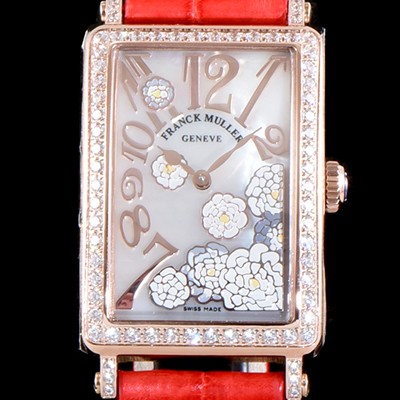 SA급 프랭크뮬러 여성용 롱아일렌드 952 QZ ORC D 1R 컬력션 최상급 퀄리티의 쥬얼셋팅 케이스 화이트 마더 오브 펄 다이얼 스위스 쿼츠 무브먼트 FRA0411 xx