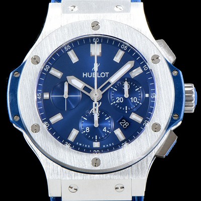 SA급 휴블렛 남성용 신제품 빅뱅 301.SX.7170.LR 44 스틸 블루 에디션!! 44MM 크로노그래프 선레이 새틴-피니시 블루 다이얼 Caliber HUB 4100 타입 무브먼트 HUB0210 xx