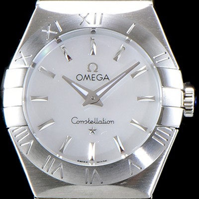 SA급 오메가 여성 컬렉션 컨스틀레이션 123.10.24.60.02.002 오메가 코-액시얼 27MM 로마 숫자가 인그레이빙된 베젤 실버 다이얼 쿼츠 무브먼트 OMG0121 xx