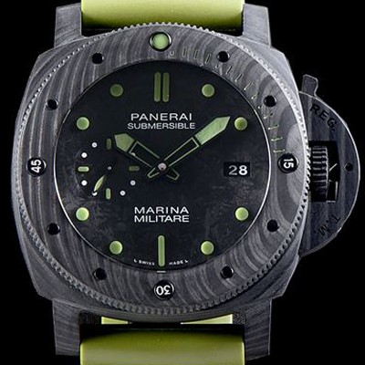 SA급 파네라이 남성용 서브멀시브 마리나 밀리테어 카보테크 PAM00961 오토매틱 Cal.P9010 타입 47mm 카본제질 블랙 다이얼 pan5216 xx