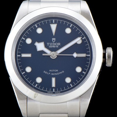 SA급 튜더 남성용 '그래미 퀸' 레이디 가가 시계!! 튜더 블랙 베이 M79500-0004 