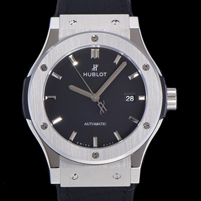 SA급 휴블렛 남성용 클래식 퓨전 45미리 오토매틱 9015 타입 가죽/러버 믹스 블랙다이얼 HUB73474 xx