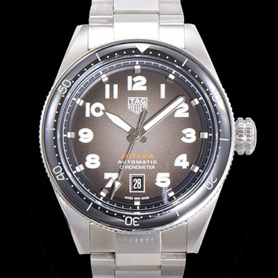 SA급 태그호이어 남성용 오타비아 WBE5115  베스트에디션 오토매틱 42미리 그레이다이얼 TAG73833 xx