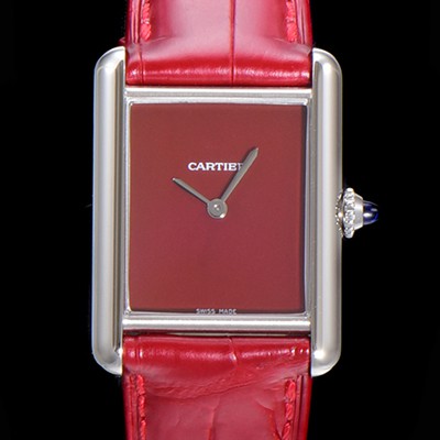SA급 까르띠에 여성용 탱크 머스트 WSTA0054 로마 인덱스 33.7mm 레드 다이얼 악어가죽줄 쿼츠 무브먼트 CAR00571 xx