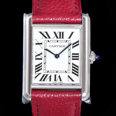 SA급 까르띠에 여성용 탱크 머스트 WSTA0041 로마 인덱스 33.7mm 화이트 다이얼 가죽줄 쿼츠 무브먼트 CAR08320 xx