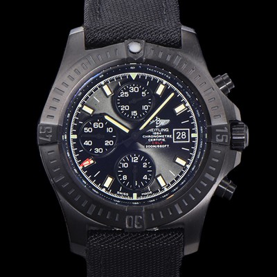 SA급 브라이틀링 남성용 어벤져 크로노그래프 ETA 7750-2 타입 45mm PVD코팅 나토천밴드 블랙다이얼 bre8824 xx
