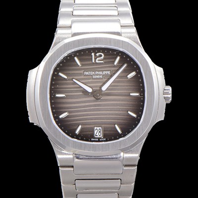 SA급 파텍필립 여성용 노틸러스 7118/1A-011 레이디스 오토매틱 Cal.324 S C타입 35.2mm 메탈줄 그레이다이얼  pat4680 xx