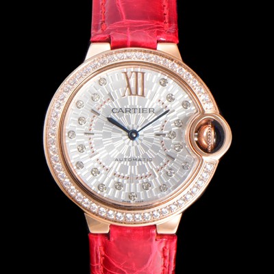 SA급 까르띠에 여성용 신상 발롱블루 WJBB0080 악어가죽 밴드 화이트 다이얼 33mm 오토매틱 무브먼트 CAR0146 xx