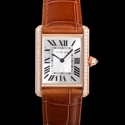 SA급 까르띠에 여성용 신상 탱크 WJTA0038 큐빅베젤 실버 다이얼 33.7mm 로즈골드 악어가죽 쿼츠 무브먼트 car69357 xx