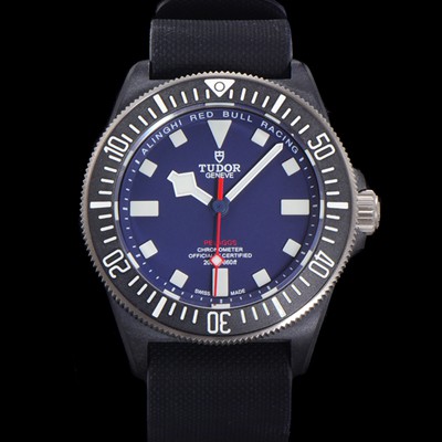 SA급 튜더 남성용 폴라고 베스트 에디션 포지드 카본 M25707KN-0001 오토매틱 무브먼트 블루 다이얼 tud4248 xx