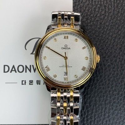 SA급 오메가 남성용 드빌 프레스티지 424.20.40.20.02.005 오토매틱 Cal.8800타입 40mm 18K 옐로우골드 메탈줄 화이트 다이얼 omg20219 xx