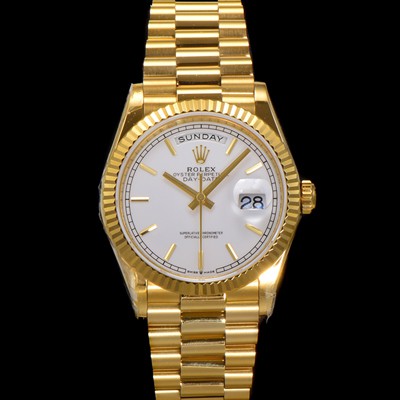 SA급 로렉스 남성용 New 데이데이트 m128238-0081 무게173g 18K 옐로우골드 프레지던트 36mm 오토매틱 Cal.2836-2 타입 화이트 다이얼 rol5410 xx