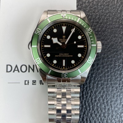 SA급 튜더 남성용 블랙베이 41mm 오토매틱 2824무브먼트 블랙 다이얼 tud5132 xx