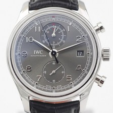 SA급 아이더블유씨 남성용 포르투기즈 IW390404 크로노그래프 클래식 에디션!! 스몰 해킹 세컨즈 그레이 다이얼 오토매틱 무브먼트 IWC0102 xx