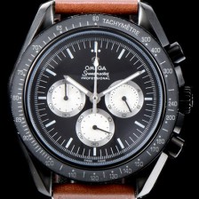 SA급 오메가 남성용 스피드마스터 311.32.42.30.01.001 문워치 기념 리미티드 에디션 스피디 튜즈데이 블랙 PVD 특수 코팅 케이스 크로노그래프 블랙 다이얼 스위스 쿼츠 무브먼트 OMG0522 xx