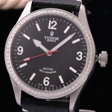 SA급 튜더 남성용 헤리티지 블랙 다이얼 오토매틱 무브먼트 TUD4240 xx