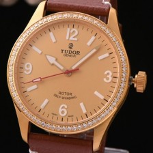 SA급 튜더 남성용 헤리티지 옐로 다이얼 오토매틱 무브먼트 TUD4221 xx