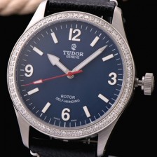 SA급 튜더 남성용 헤리티지 블루 다이얼 오토매틱 무브먼트 TUD4221 xx