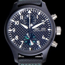 SA급 아이더블유씨남성용 파일럿 워치 탑건 IW389005 크로노그래프 44.5미리 메르세데스-AMG 블랙다이얼 오토매틱 IWC84997 xx