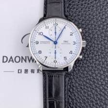 SA급 아이더블유씨 남성용 150주년 신상품 / 포르투기즈 IW371602 크로노그래프 오토매틱 Cal.69355 타입 41미리 가죽줄 화이트다이얼 IWC74316 xx