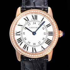 SA급 까르띠에 여성용 롱드 더 솔로 WR000351  쿼츠 므브먼트 29미리 로즈골드 큐빅베젤 악어가죽줄 화이트다이얼 CAR11547 xx