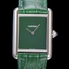 SA급 까르띠에 여성용 탱크 머스트 WSTA0054 로마 인덱스 33.7mm 그린 다이얼 악어가죽줄 쿼츠 무브먼트 CAR00575 xx