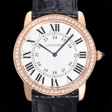 SA급 까르띠에 남여공용 롱드 더 솔로 WR000651  쿼츠 므브먼트 36미리 로즈골드 큐빅베젤 악어가죽줄 화이트다이얼 CAR11560 xx