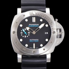 SA급 파네라이 남성용 서브머시블 PAM01229 오토매틱 Cal P. 900 타입 44mm 우레탄 블랙다이얼 pan4406 xx