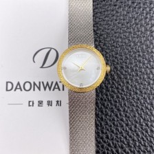 SA급 
디올 여성용 라디드 사틴 25mm 쿼츠 무브먼트 화이트 자게 다이얼 dio1003 xx