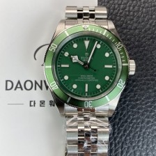 SA급 튜더 남성용 블랙베이 피프티에이트 41mm 오토매틱 2824무브먼트 그린 다이얼 tud5131 xx